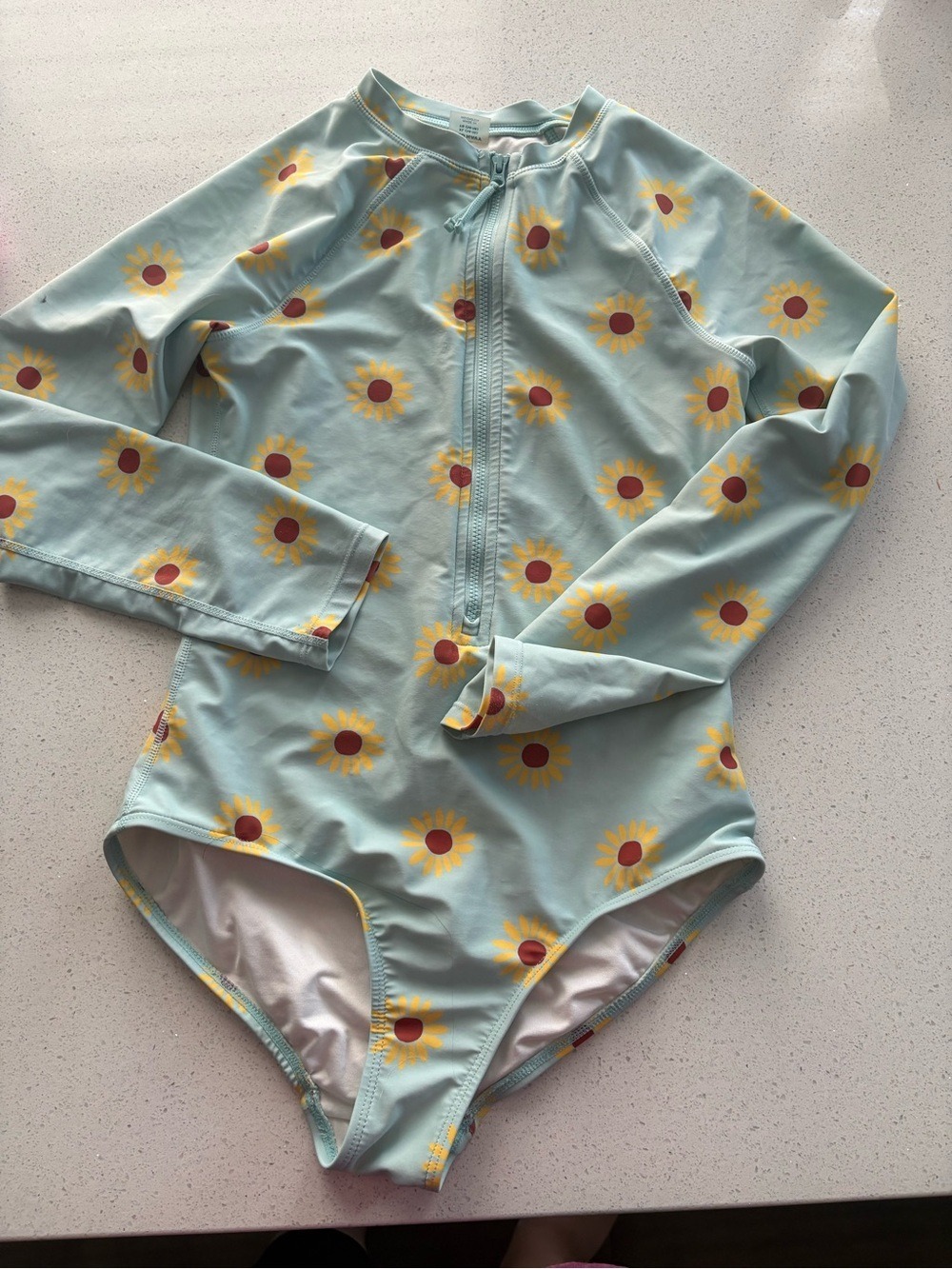 Old Navy Sunflower girls Long-Sleeve Girls Rashguard Swimsuit
